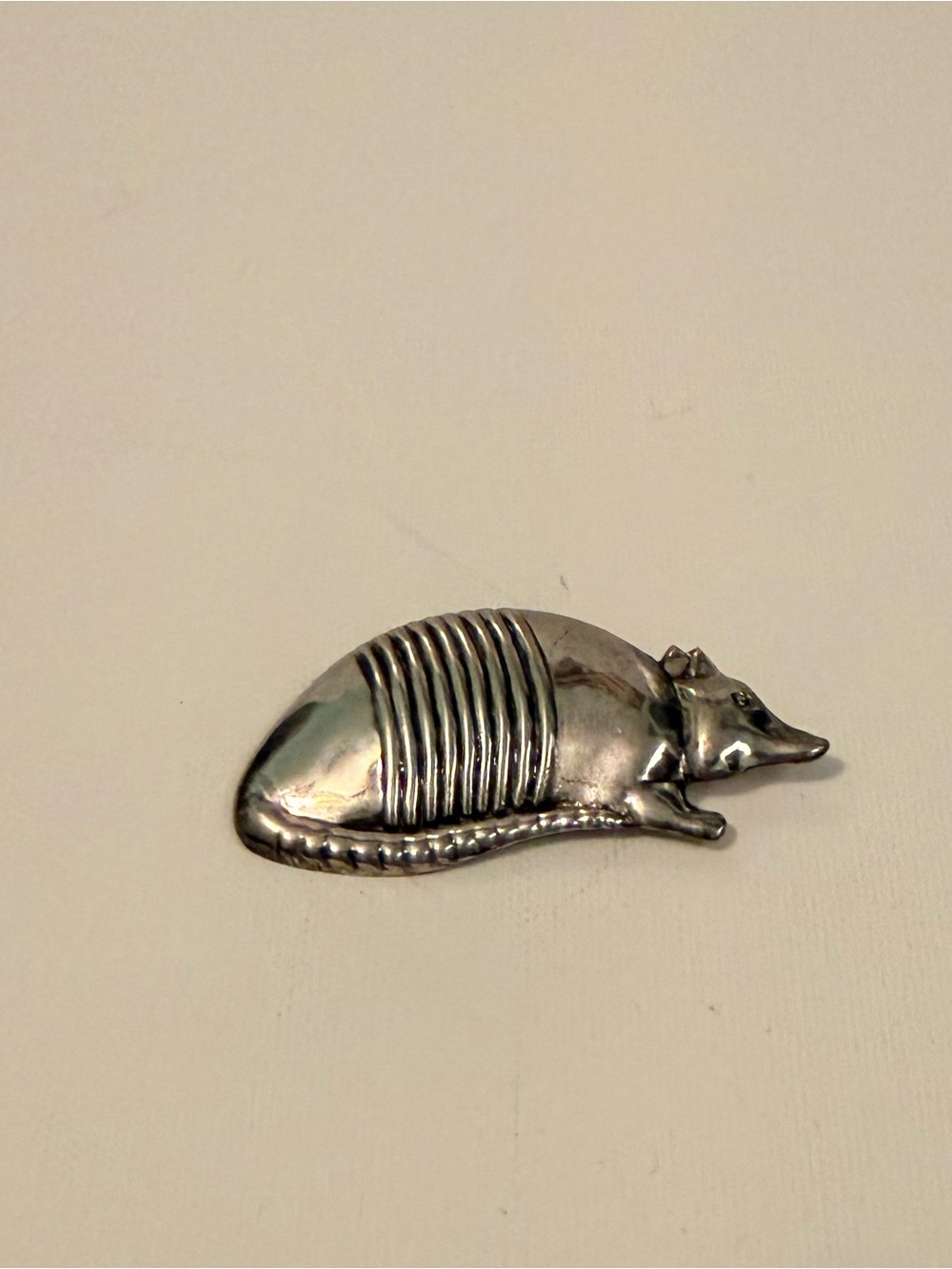 Sterling Silver vintage  Armadillo Figurine Pin